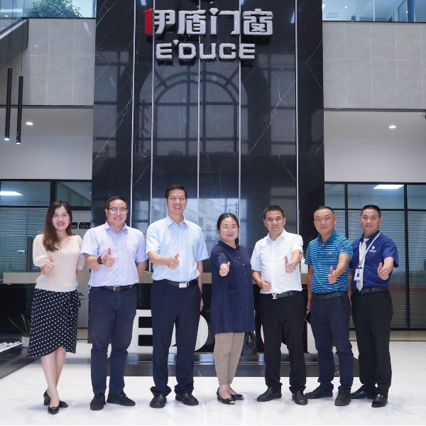 众科联走进伊盾门窗，就工业4.0数智化时代共谋发展进行探讨交流！