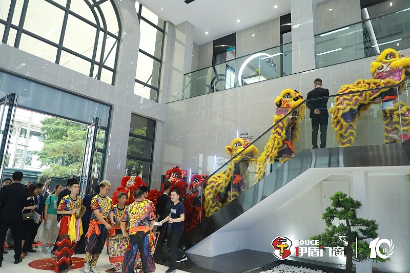 安全门窗哪家好?当属伊盾门窗制造!b3 安全门窗哪家好?当属伊盾门窗制造!b3