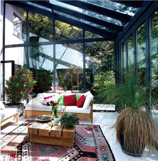 伊盾门窗阳光房 伊盾门窗阳光房