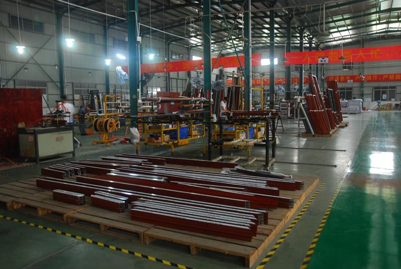 伊盾门窗车间 伊盾门窗车间