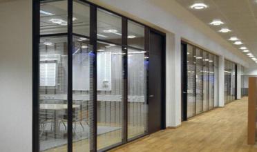 铝合金门窗 铝合金门窗